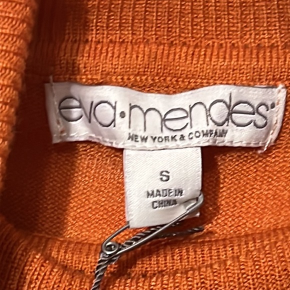 NY&C SleevelessTurtleneck Bodysuit. Size-S. NWT. - Picture 5 of 5